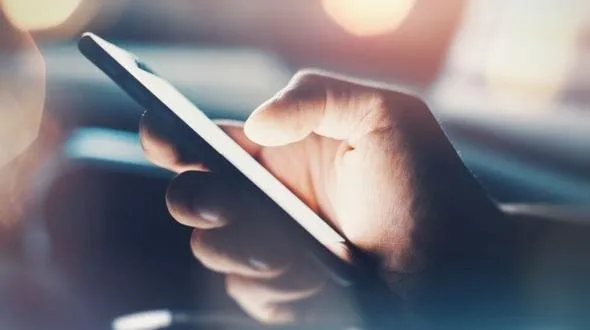 Telefonunuzda yüklüyse dikkat! Hemen silin, her şeyinizi çalıyor...