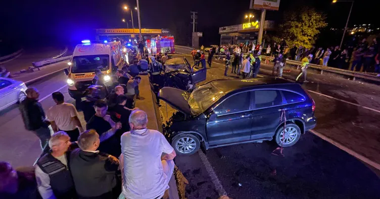Kocaeli’de feci kaza: 2 ölü 10 yaralı