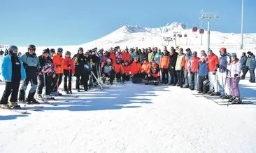 Erciyes’te kayak sezonu açıldı