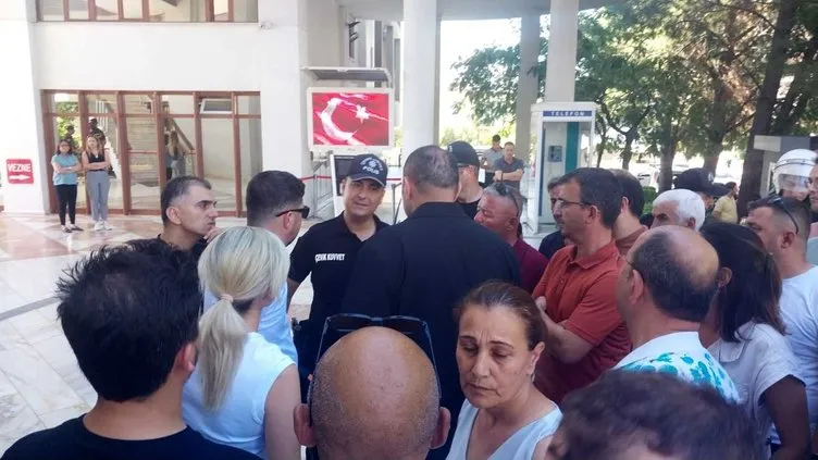 SON DAKİKA | Manavgat’ta otel iskanı için 60 milyon TL istendi: Paralar kargo poşetiyle teslim edildi