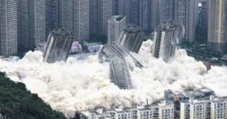 15 gökdelen 45 saniyede yok oldu