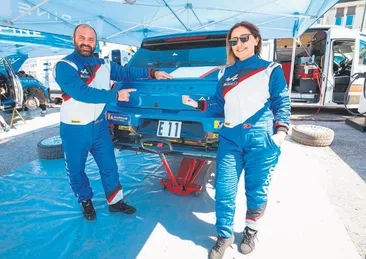 Ralli pilotuna İtalya’da hırsızlık şoku