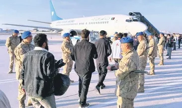 300 göçmen ülkelerine gönderildi