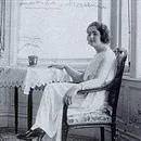 Latife Uşşaki öldü