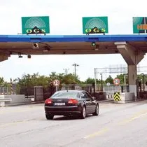 Kirmizi Isikta Gecmenin Cezasi Nedir Trafik Sitesi Trafik Sitesi