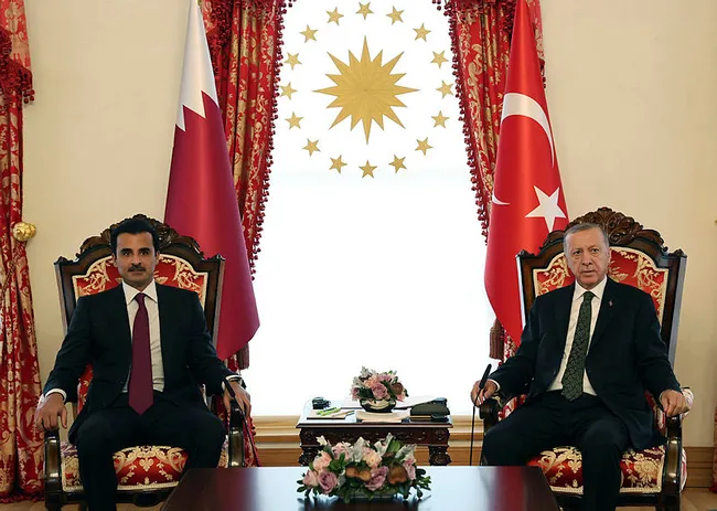 son-dakika-turkiye-ile-katar-arasinda-kritik-anlasmalar-baskan-erdogan-ve-katar-emiri-al-saniyi-kabul-etti-1665764759148.jpg