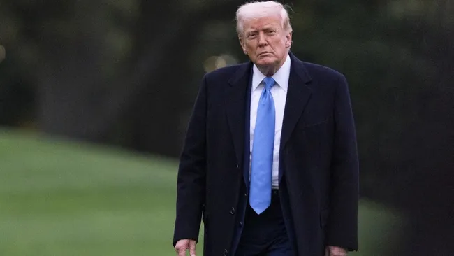 trumptan-tum-ulkelere-yuzde-10-tarife-karari-imzaladi-1771635943901.jpg Trump’tan tüm ülkelere yüzde 10 tarife! Kararı imzaladı!