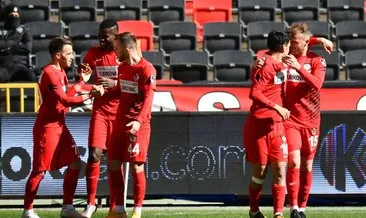 Gaziantep FK evinde Sivas’ı dağıttı! 6 gol, 1 kırmızı kart