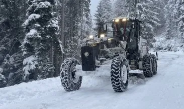 Doğu Karadeniz’de kar nedeniyle 195 köy ve mahalle yolu ulaşıma kapandı #gumushane