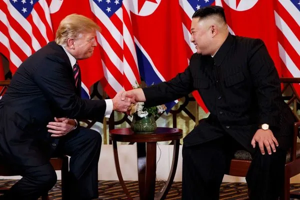 Donald Trump Kuzey Kore lideri Kim Jong-un ile görüşecek mi? O mesaj dikkat çekti...