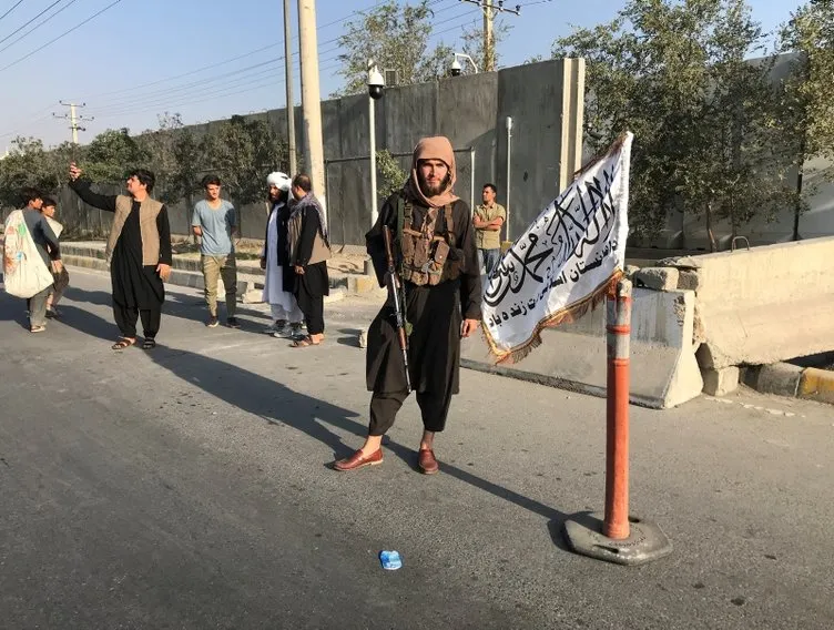 Afganistan’dan son dakika: Taliban Başkanlık Sarayı’nda! BM toplanıyor