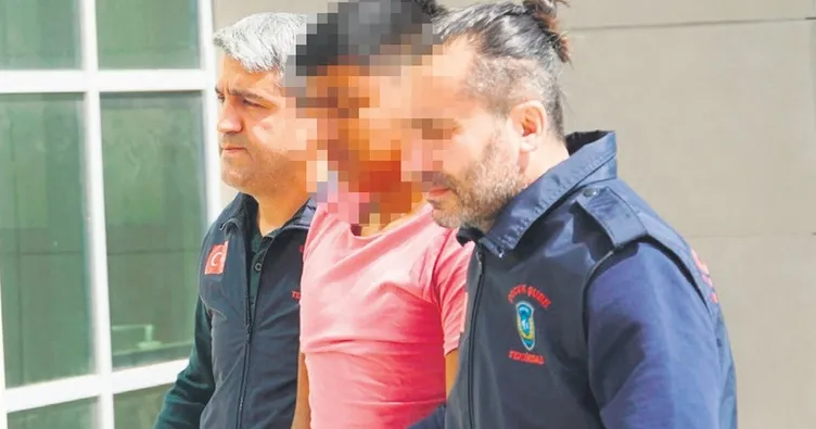 Yardıma çağırdı boğazından bıçakladı