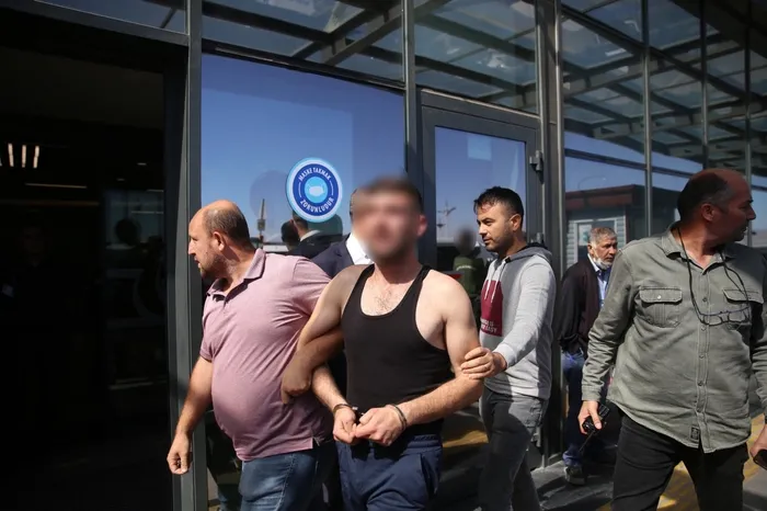 acili-babanin-feryadina-tutuklu-saniktan-segbiste-yanit-bizim-de-hayatimiz-sondueskisehirdeki-cifte-cinayet-da-1789040493499.jpg