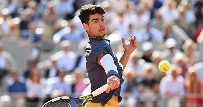 Roland Garros’ta şampiyon Carlos Alcaraz!