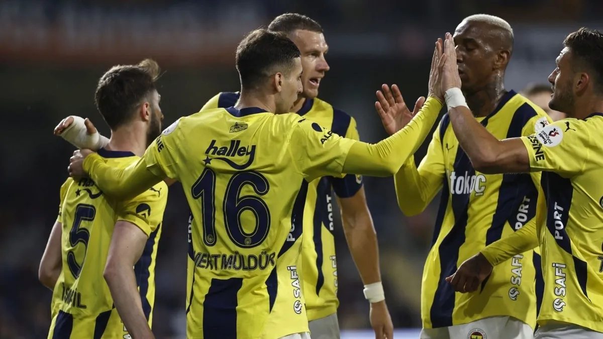 Fenerbahçe'nin Yıldız Transferi Jhon Duran İçin Gözler Al-Ittihad Maçında!