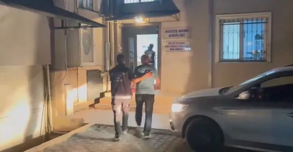 hayvan-koruma-dernegi-kurup-horoz-dovusturduler-polis-4-kisiyi-gozaltina-aldi-1783073094305.jpg
