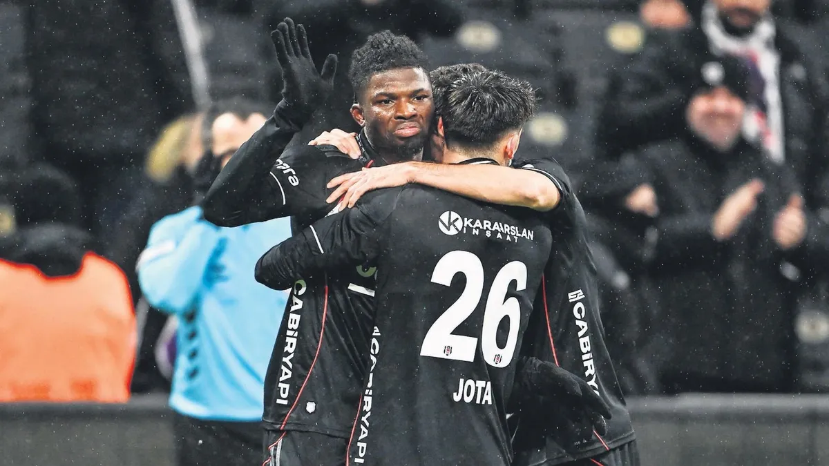 Kartal’ı Toure uçurdu