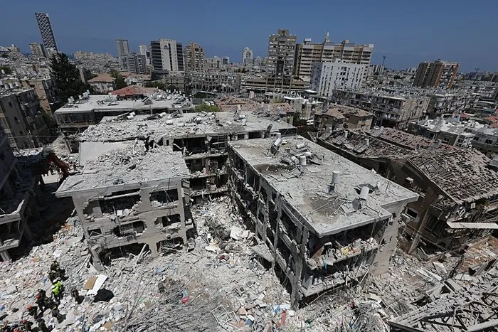 İsrail İran Savaşı Son Dakika: Orta Doğu'da tansiyon zirvede! İran'ın füzeleri Hayfa'ya isabet etti - Yaşam Haberleri