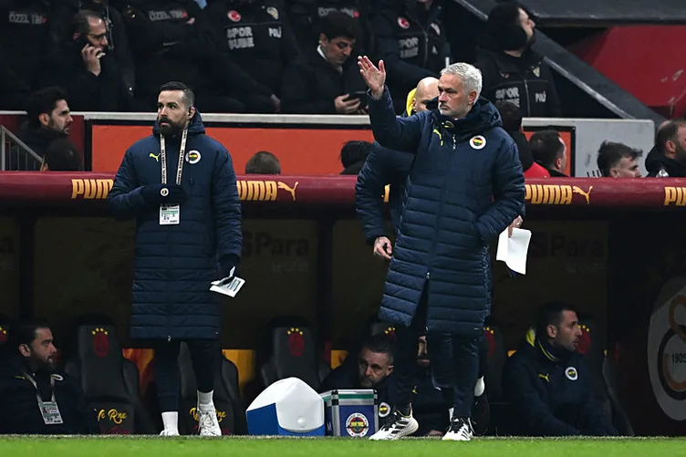 Son dakika haberi: Fenerbahçe’de Mourinho etkisi görülmeye başlandı! İşte yükselişin nedeni...