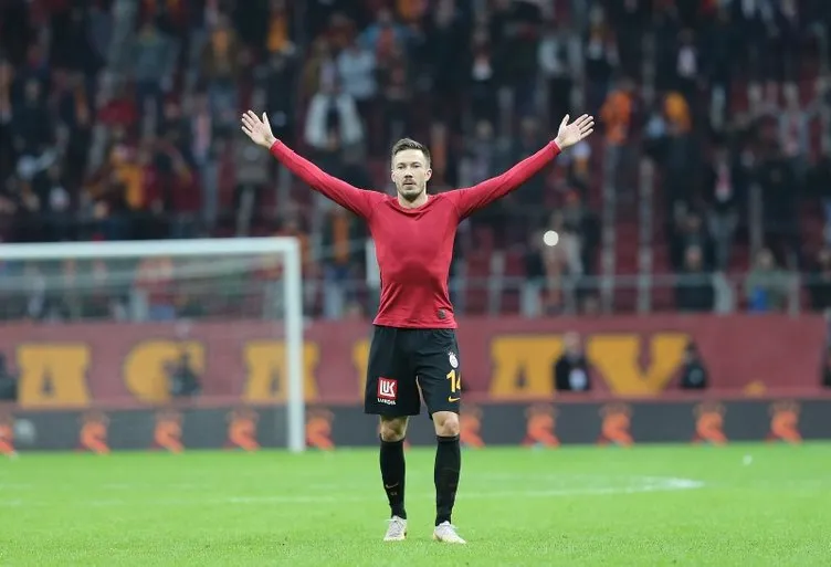 Transferde son dakika: Galatasaray’ın yıldızına Beşiktaş kancası!