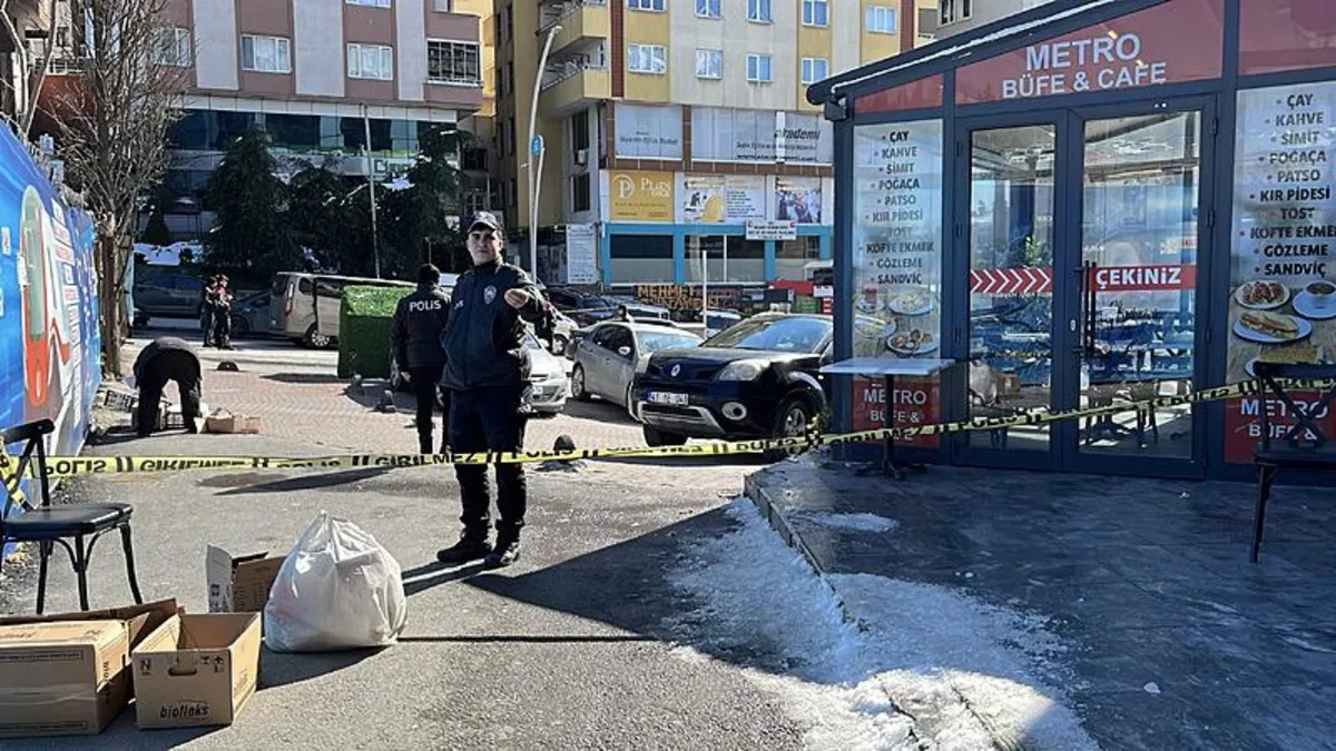 SON DAKİKA | Kocaeli'de rehine krizi! Bir kişiyi vurdu: İçeride bulunanları rehin aldı SON DAKİKA | Kocaeli'de rehine krizi! Bir kişiyi vurdu: İçeride bulunanları rehin aldı
