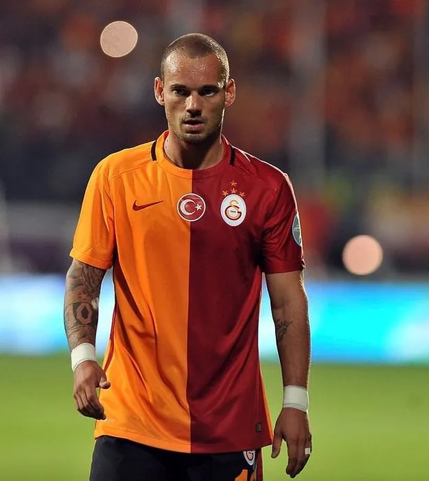 Sneijder’de tek sıkıntı imza parası