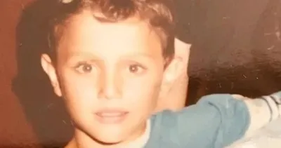Takipçilerini yıllar öncesine götürdü! Ünlü şarkıcının çocukluk hali gündem oldu!