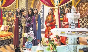 Sarayda entrika zamanı