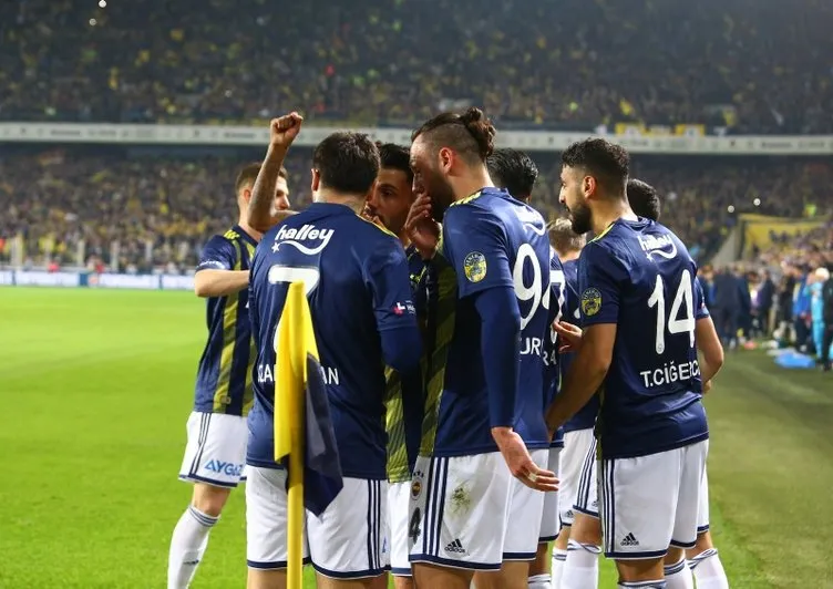 Fenerbahçeli yıldızlardan flaş derbi yorumu!
