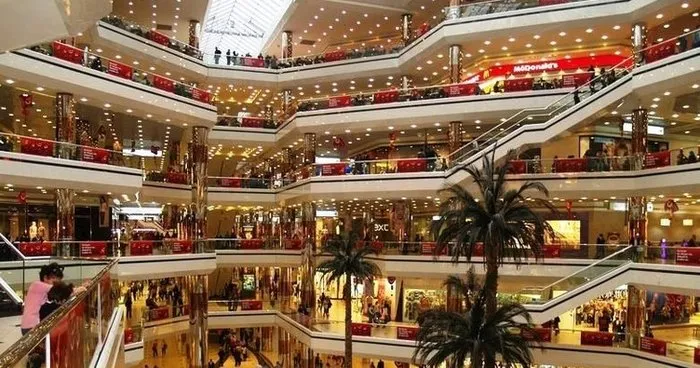avm kacta aciliyor kacta kapaniyor ve kaca kadar acik cumartesi ve pazar gunu avmler acik mi avm calisma mesai saatleri 2021 istinye park forum istanbul hilltown piazza carrefour mall of istanbul