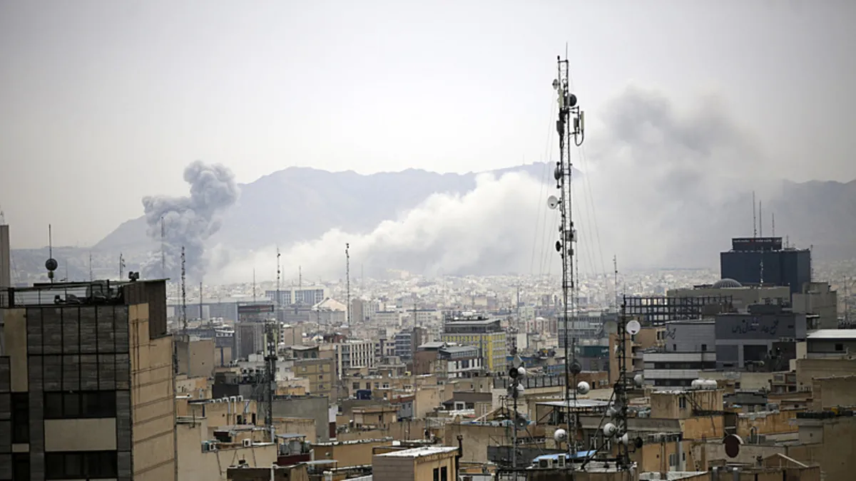 SON DAKİKA | İsrail’den Lübnan’a yeni saldırı dalgası: İran’dan Ali Laricani’nin intikamı mesajı SON DAKİKA | İsrail’den Lübnan’a yeni saldırı dalgası: İran’dan Ali Laricani’nin intikamı mesajı