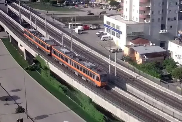 baskan-erdogan-metro-projesini-onayladi-adanada-metronun-2nci-etabi-hayata-geciyor-1705486956129.jpg