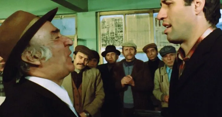 Üç Kağıtçı oyuncuları ve konusu: Üç Kağıtçı filmi...