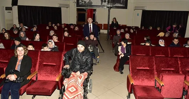 Engellilere özel film gösterimi