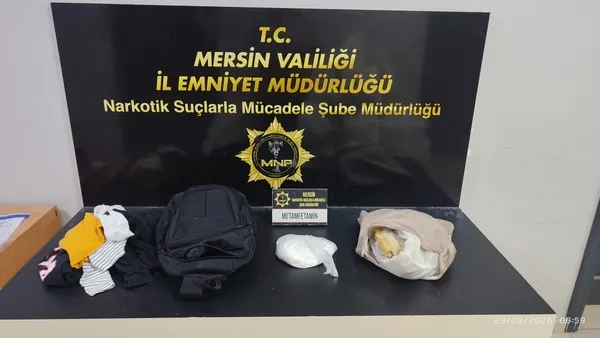 uyusturucu-operasyonunda-4-supheli-tutuklandi-1790716902613.jpg