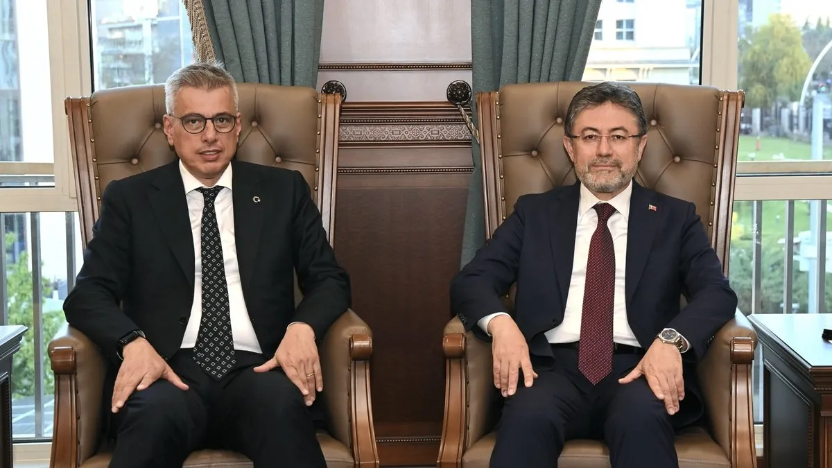 Bakanlar Memişoğlu ve Yumaklı’dan işbirliği toplantısı Bakanlar Memişoğlu ve Yumaklı’dan işbirliği toplantısı
