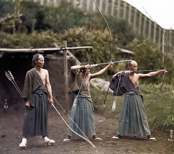Geçmişe götüren kareler