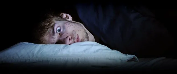 Gece sık sık uyanmanın 20 nedeni