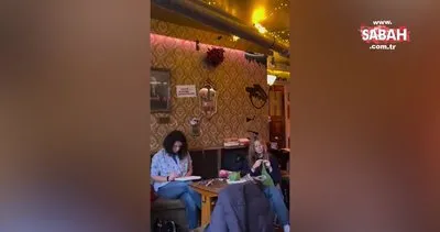 Bu cafede Cep telefonu kullanmak yok | Video