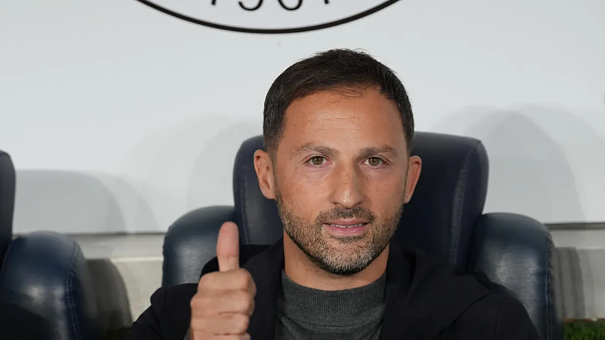 Fenerbahçe’de Sadettin Saran’dan Tedesco’ya transfer mesajı! Fenerbahçe’de Sadettin Saran’dan Tedesco’ya transfer mesajı!