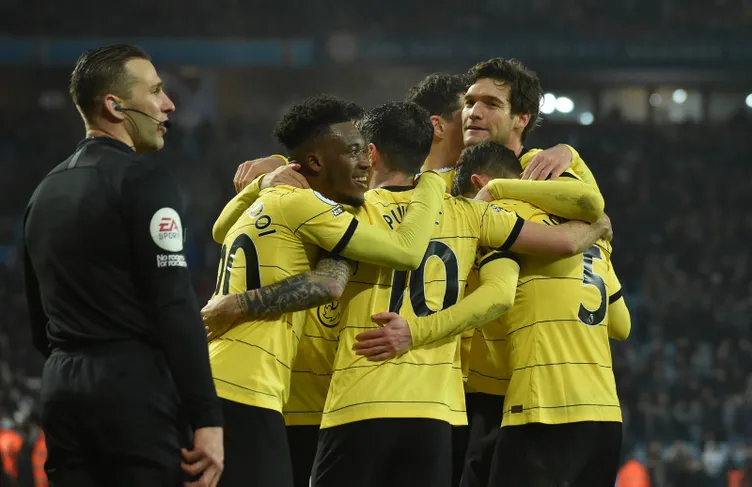 Son dakika: 2021 yılının en çok kazanan futbolcusu belli oldu! Ronaldo ve Messi...