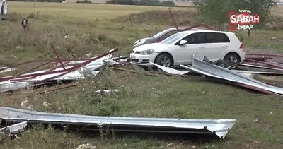 Ardahan’da hortum: Evlerin çatısı uçtu, araçlar zarar gördü | Video
