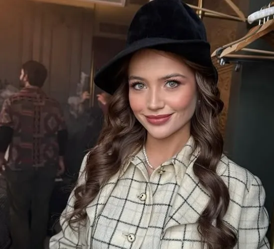 Dünyanın en güzel kadını seçildi! Listenin zirvesine Türk yıldızı oturdu: Herkesi geride bırakan isim…