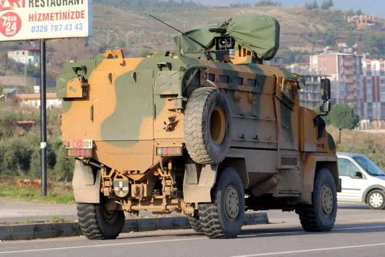 Komandolar ve askeri araçlar Kilis’e gidiyor