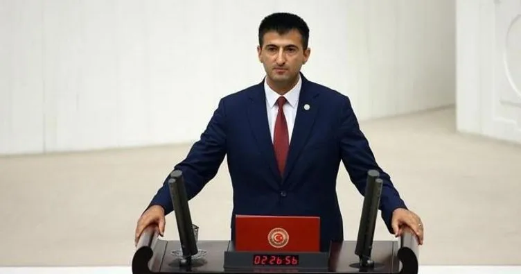 İzmir Milletvekili Mehmet Ali Çelebi, Memleket Partisi’nden istifa etti