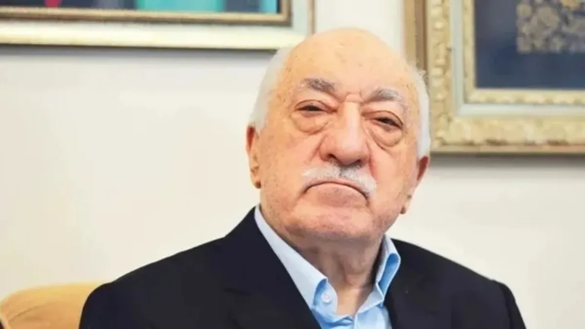 Türkiye'nin iade taleplerinde yer alan FETÖ'nün kritik isimlerine ait görseller.