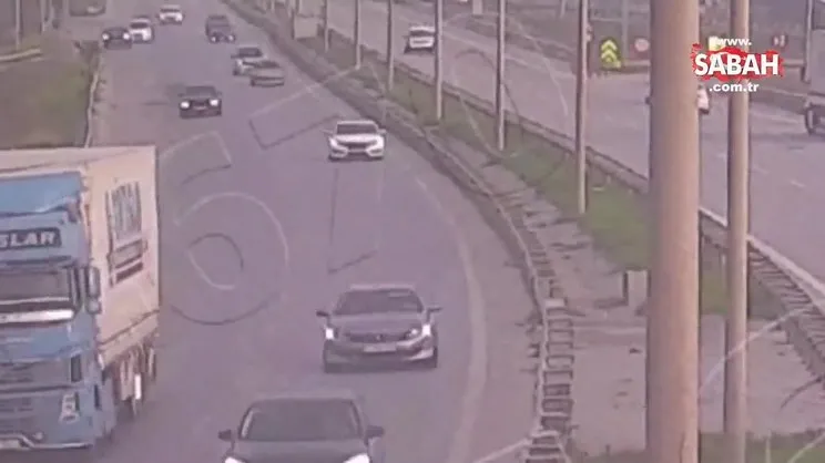 Böyle hainlik olmaz; depremzedeler için toplanan 25 ton gıda malzemelerini çaldılar | Video