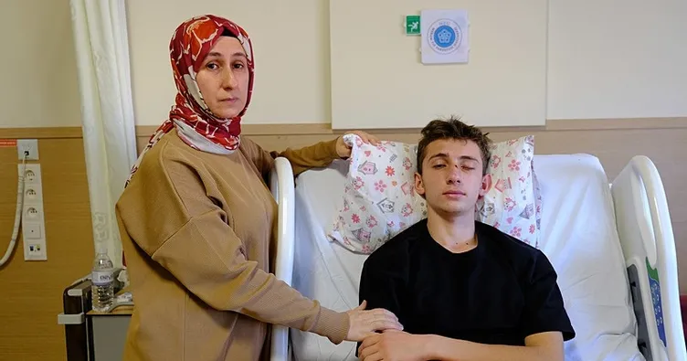 Parkta torpil kör etti