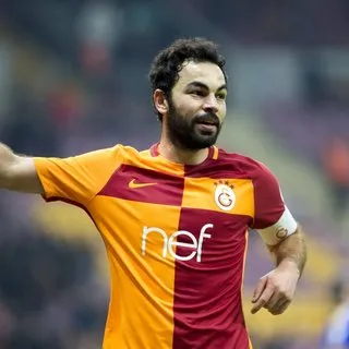 Galatasaray'da Selçuk İnan kararı verildi