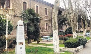 Bize hoş sohbet lazım